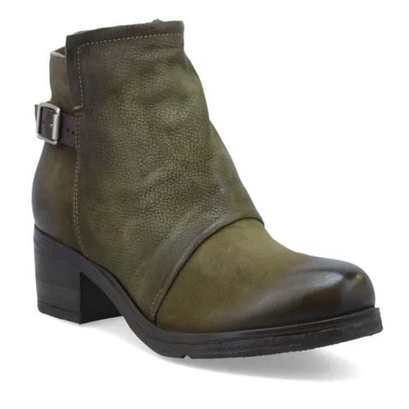 Miz Mooz Stoney Olive Booties NWT - Picture 5 of 5